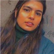 English teacher gives lessons from beginner to advanced English